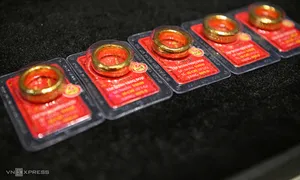 Vàng nhẫn trơn lên 88 triệu đồng một lượng